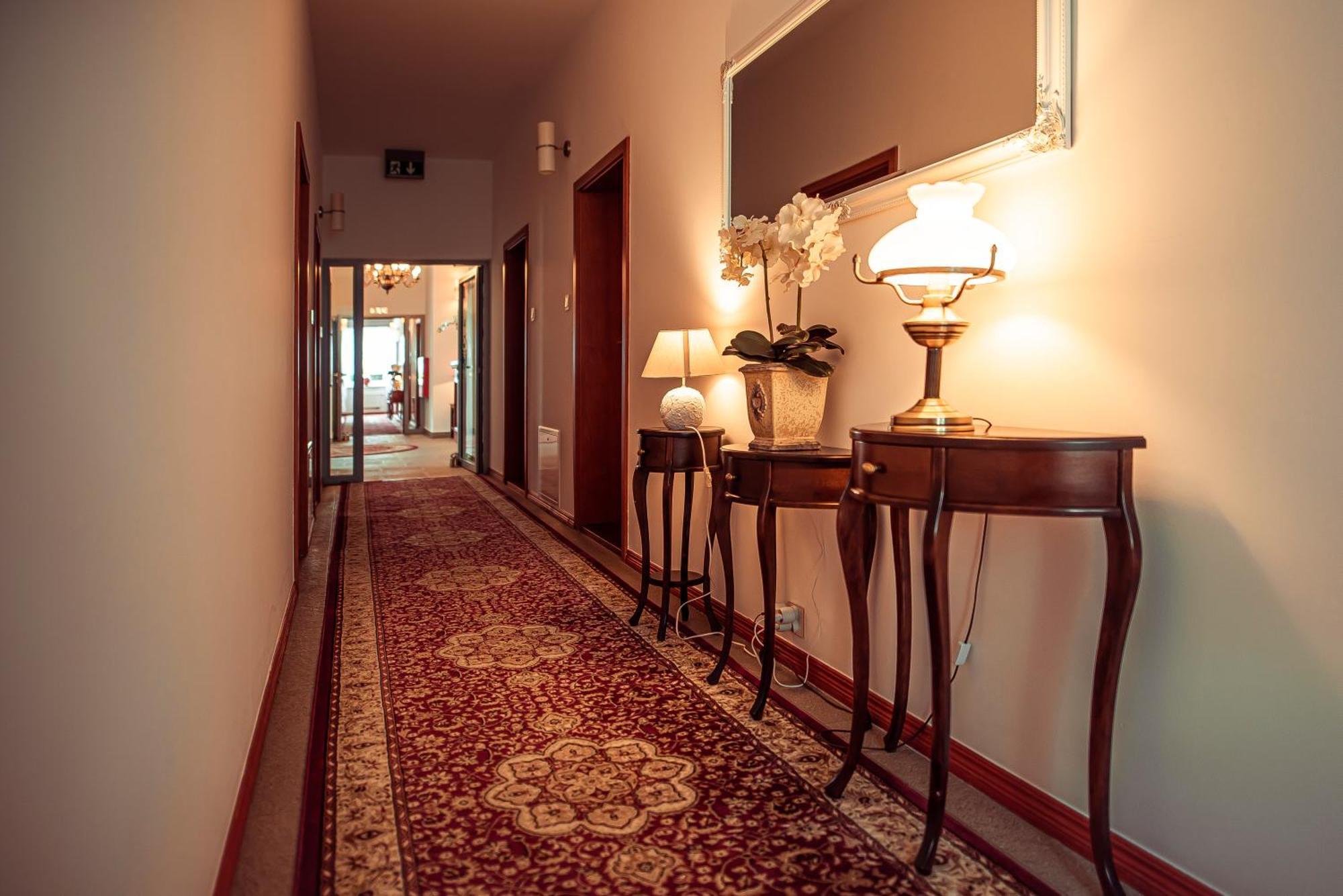 Hotel Maxim Kwidzyn Eksteriør bilde